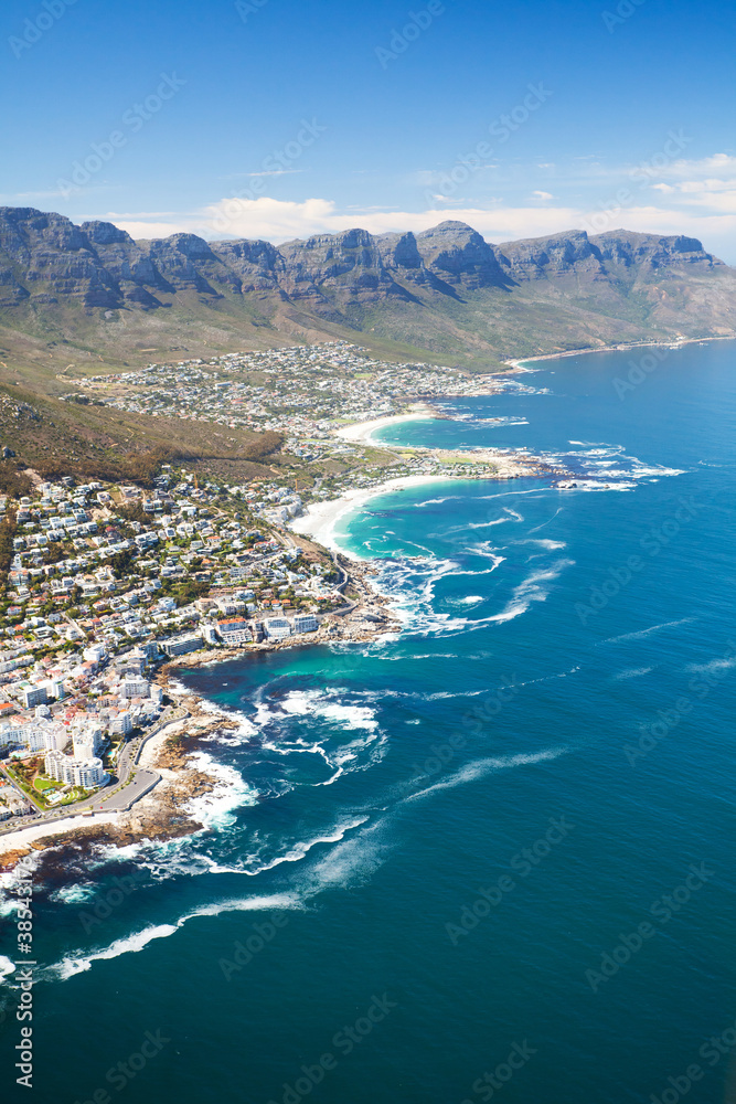 Naklejka premium widok z lotu ptaka wybrzeża Kapsztadu, RPA