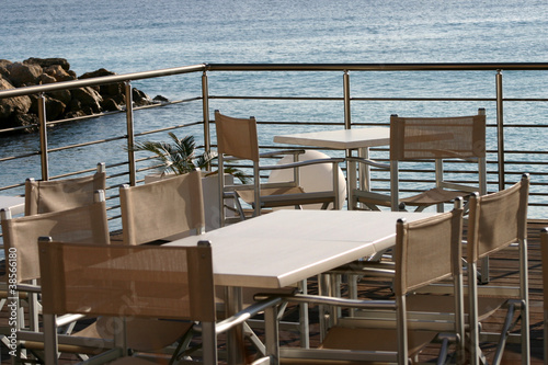 restaurant bord de mer terrasse