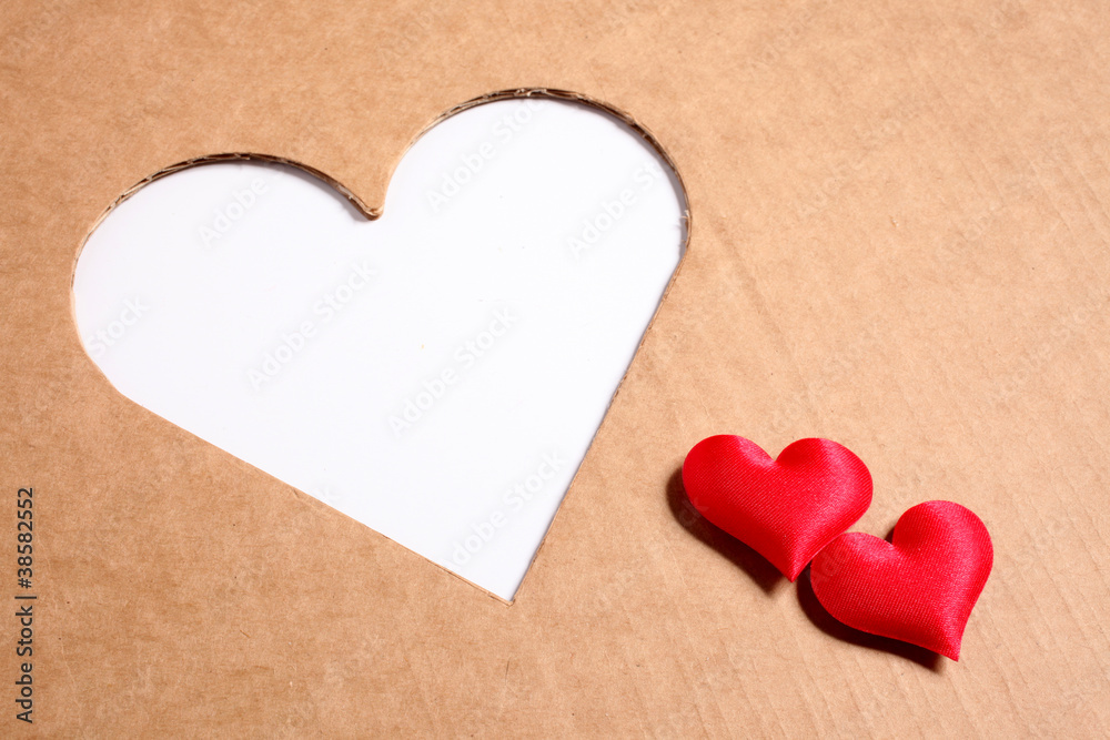cuori su cartone - san valentino cuori su cartone - san valentino