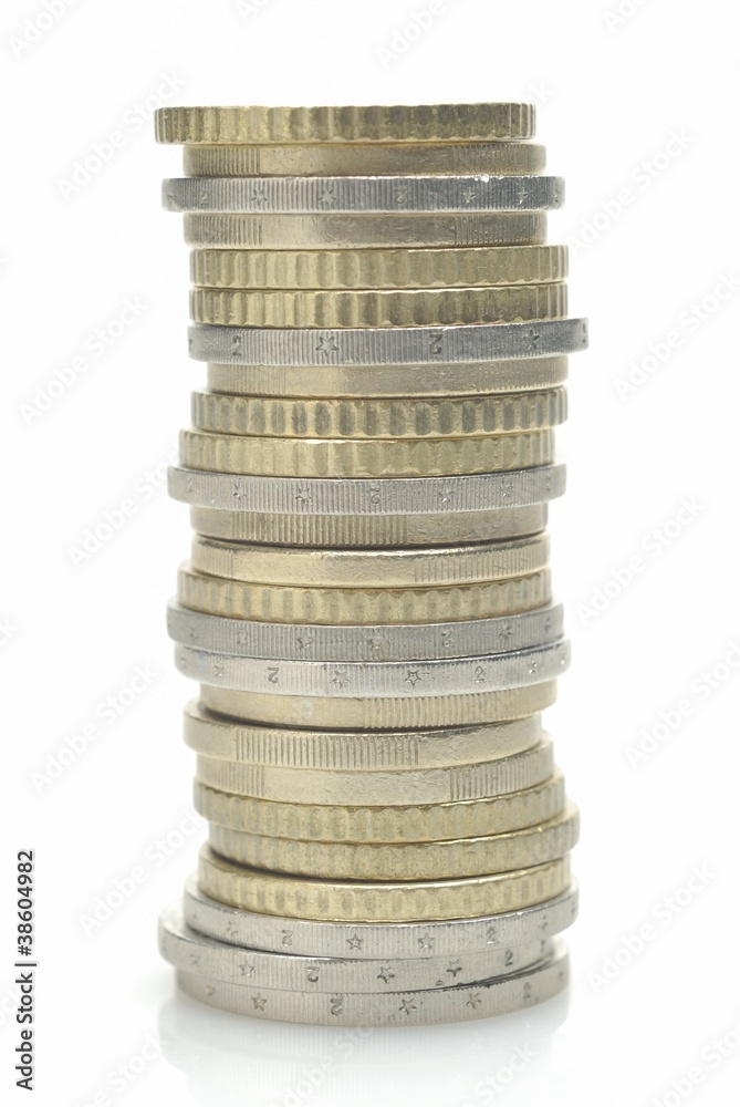 Pila de monedas de euro, 2 euros y 50 ct Pila de monedas de euro, 2 euros y 50 ct
