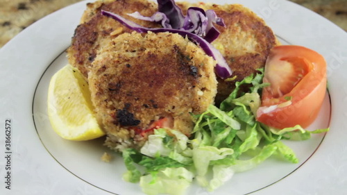 Crab Cakes Loop