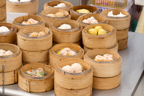 Canvas Print Steamed Dim Sum in Bamboo Trays