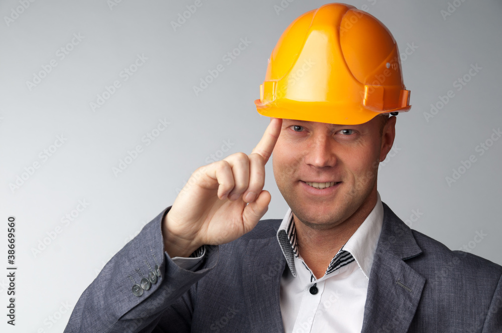 builder builder
