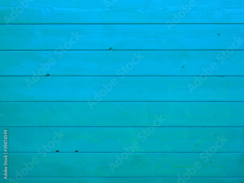 BACKGROUND OF GREEN PAINTED WOOD