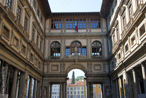 Florence Uffizi gallery #38712736