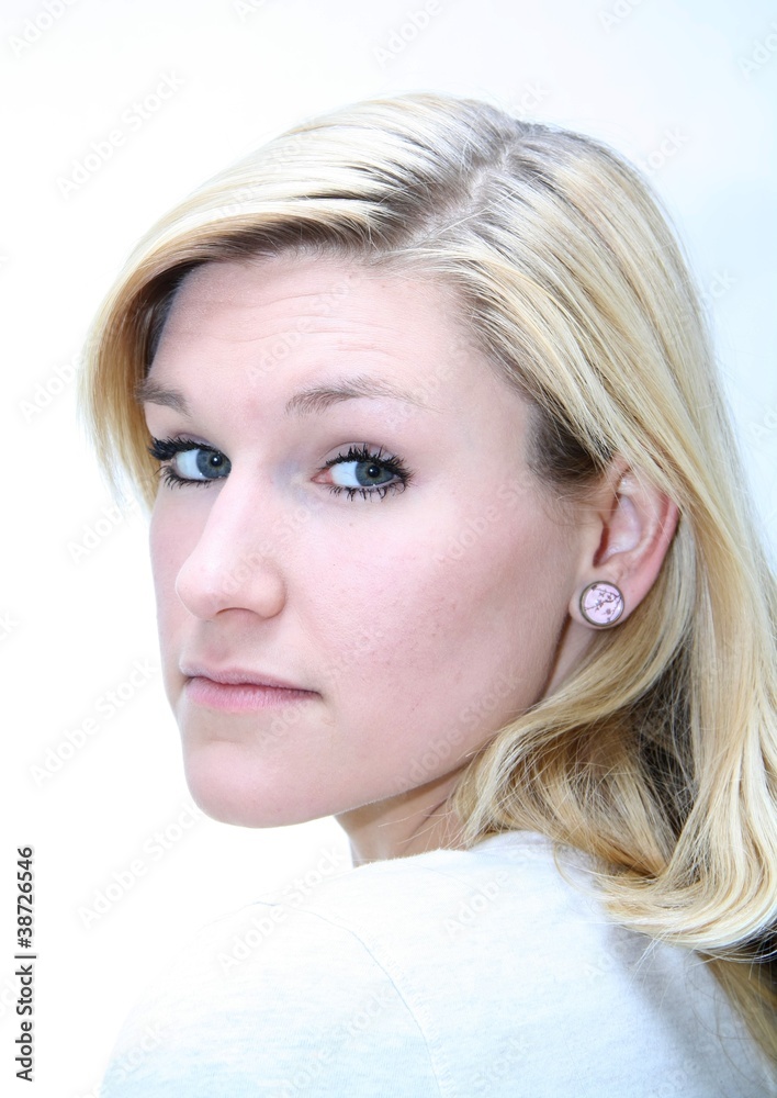 junge frau junge frau
