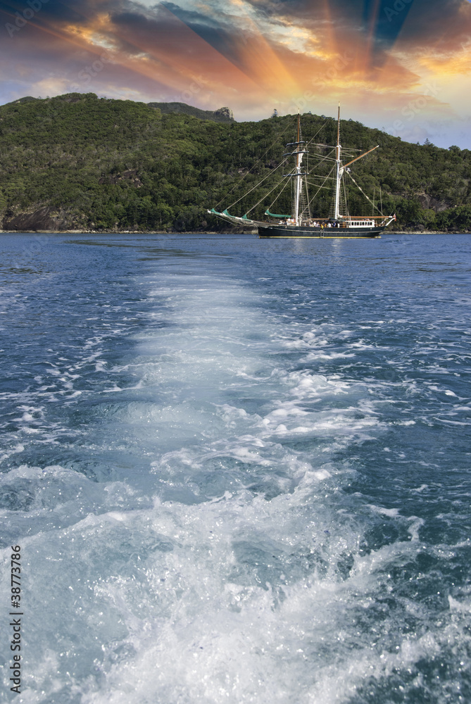 Fototapeta premium Ship in the Whitsundays