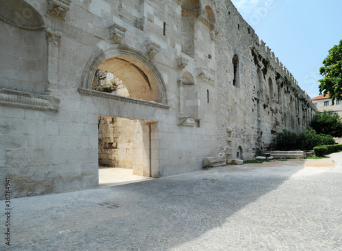 Porte d'Or du Palais de Dioclétien à Split en Croatie