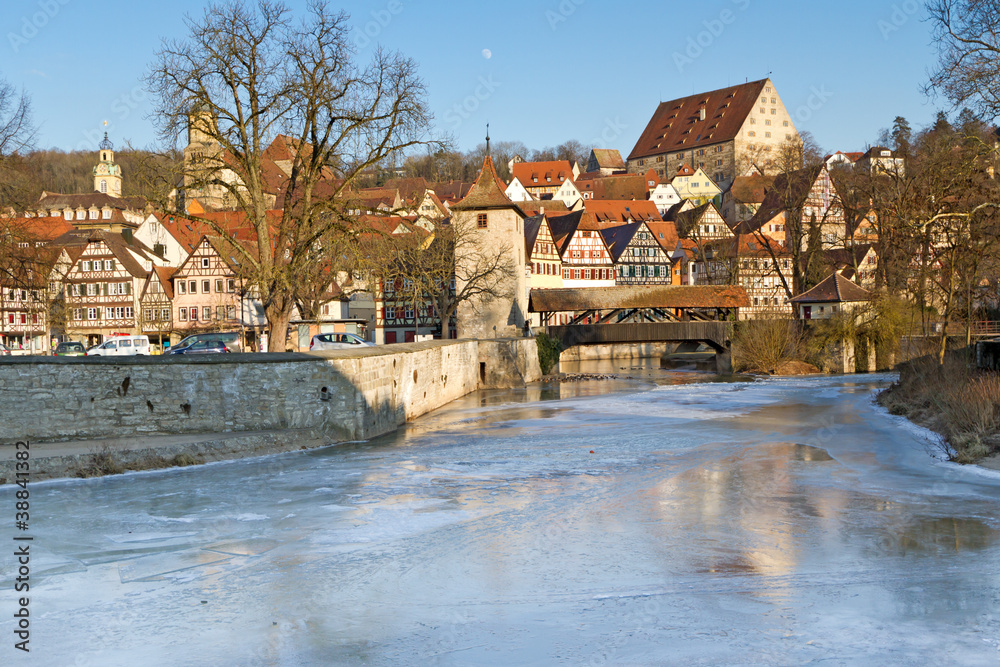 Stadtansicht Schwäbisch Hall, Deutschland, im Winter