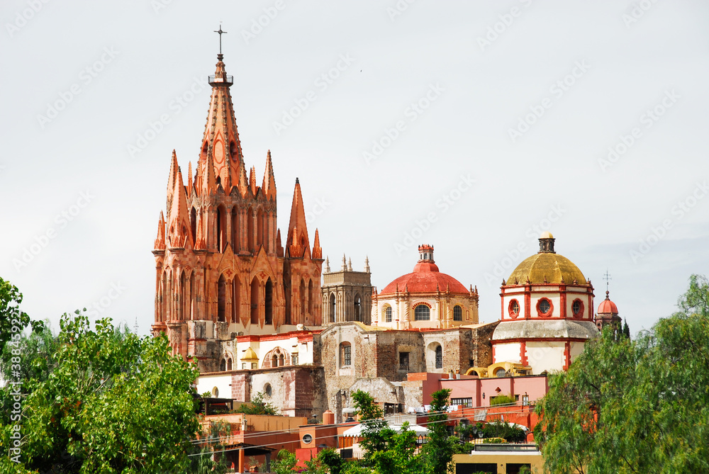 Obraz premium Kościół San Miguel Arcangel, San Miguel De Allende (Meksyk)