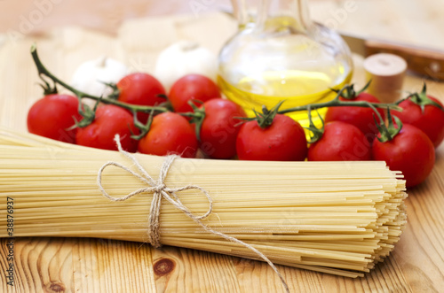 pasta with tomato