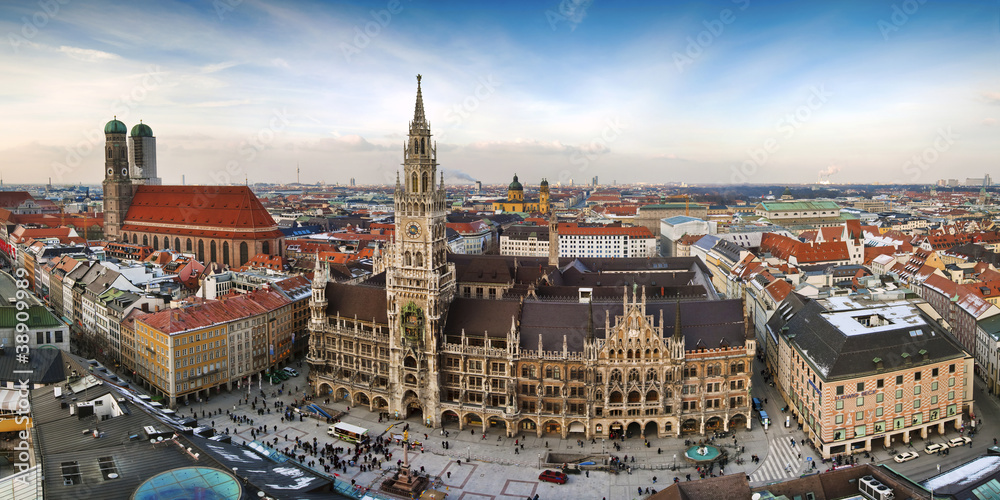 Naklejka premium Panorama miasta Munchen