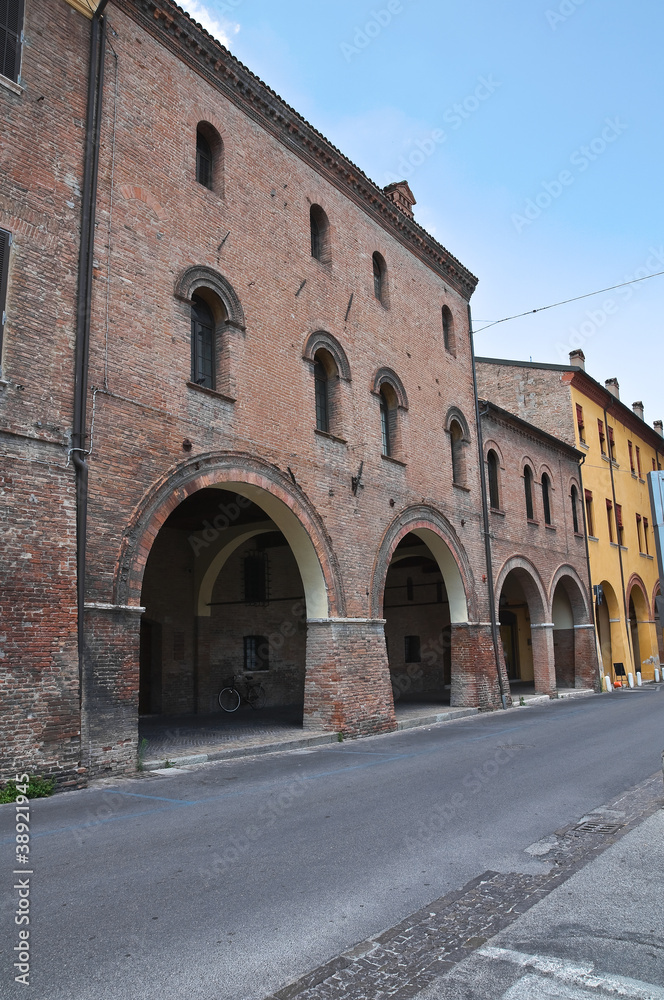 Alleyway. Ferrara. Emilia-Romagna. Italy.