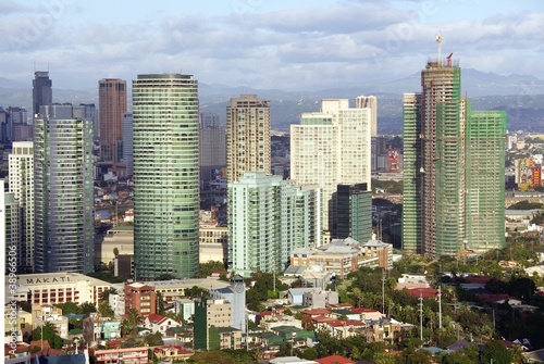 The business district Makati in Manila in the Philippines © Frouwina Harmanna va