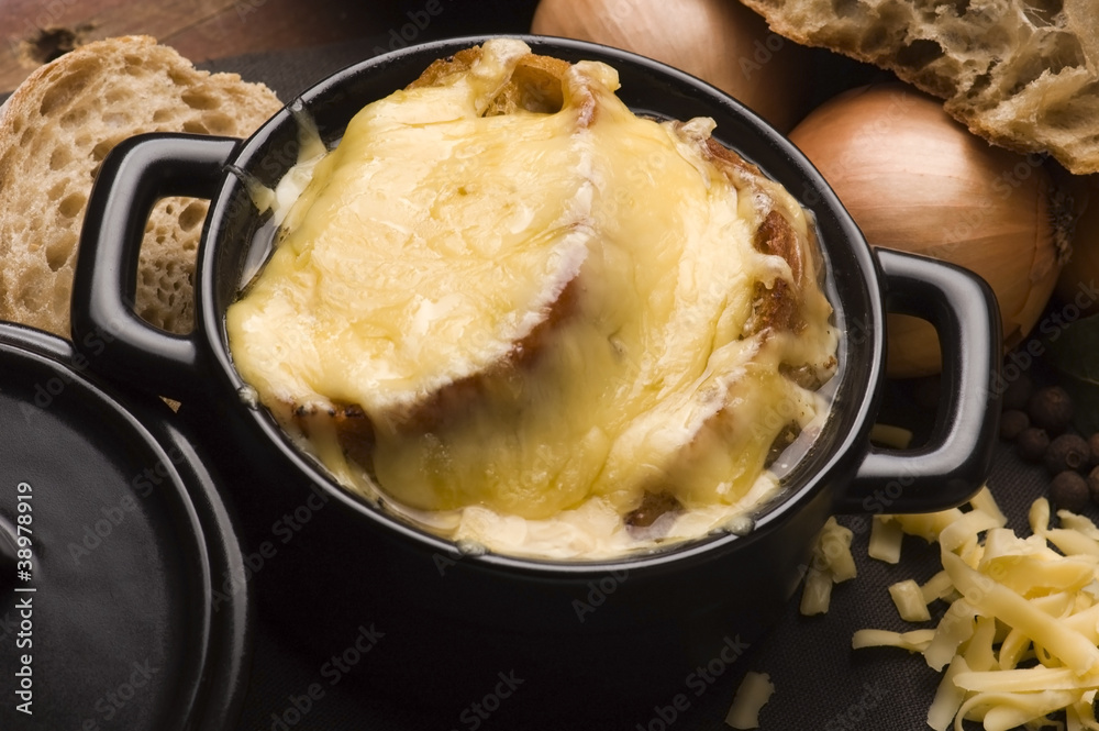 French onion soup with ingredients