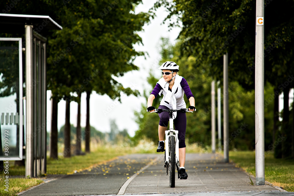 Fototapeta premium cycling woman