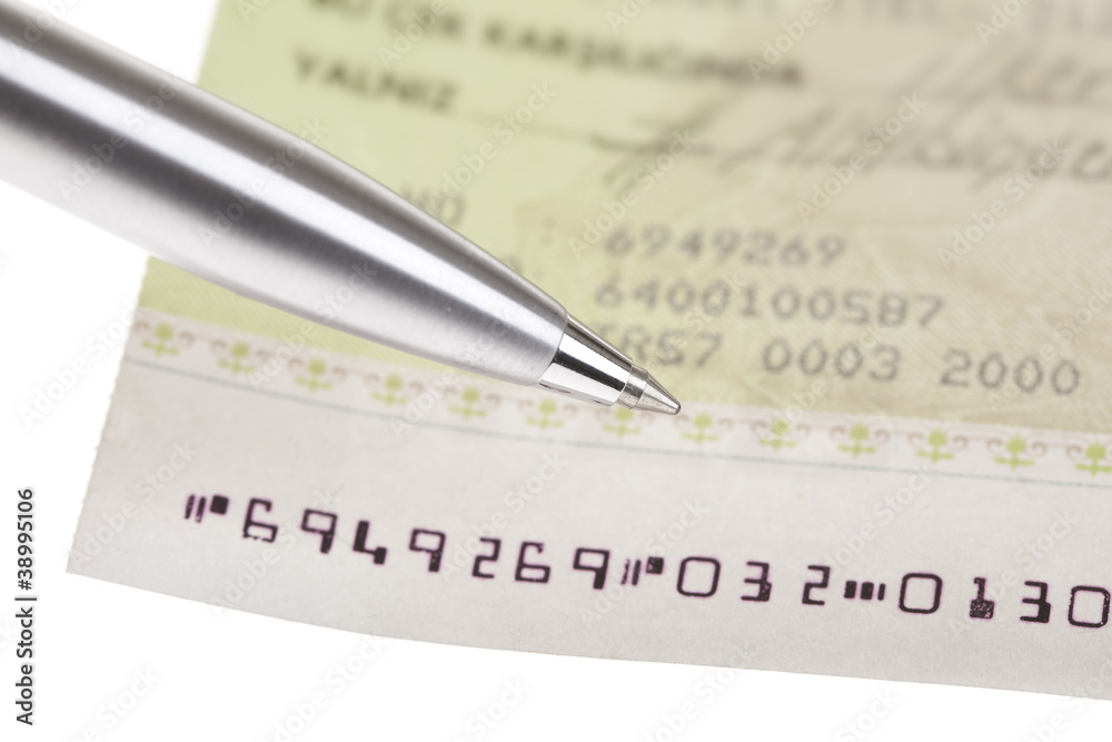 Obraz premium Checkbook and the pen macro