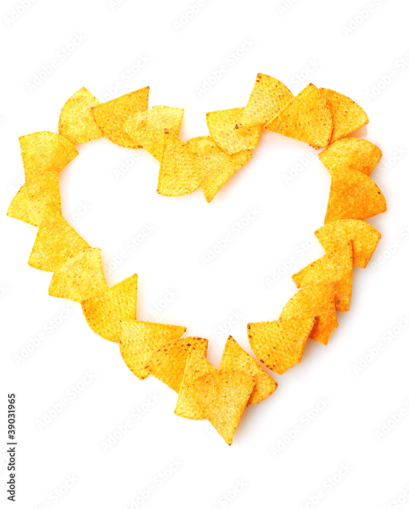 Naklejka premium Delicious potato chips heart shape isolated on white