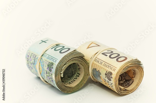 Banknoty zrolowane 100/200 złoty © hesa2