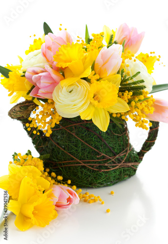 Fototapeta Naklejka Na Ścianę i Meble -  easter bouquet