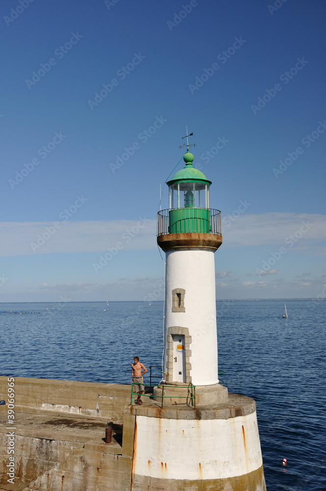 phare  de babord, Lorient 1