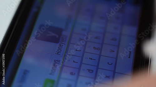 Typing on touchscreen phone