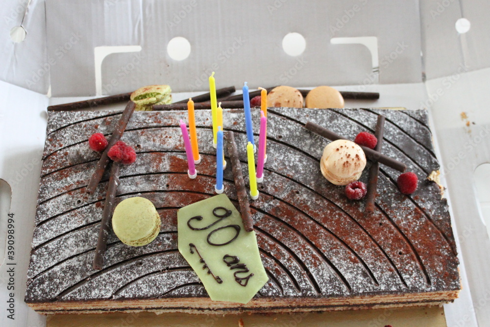 Gateau Anniversaire 90 Ans Stock Photo Adobe Stock