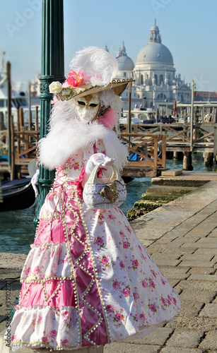 Flower mask at Venice Carnival 2012 © captblack76
