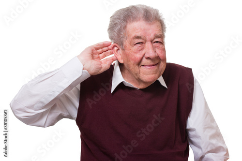 Schwerhöriger Senior