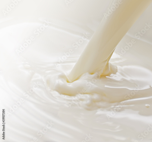 Milk pour into a bowl