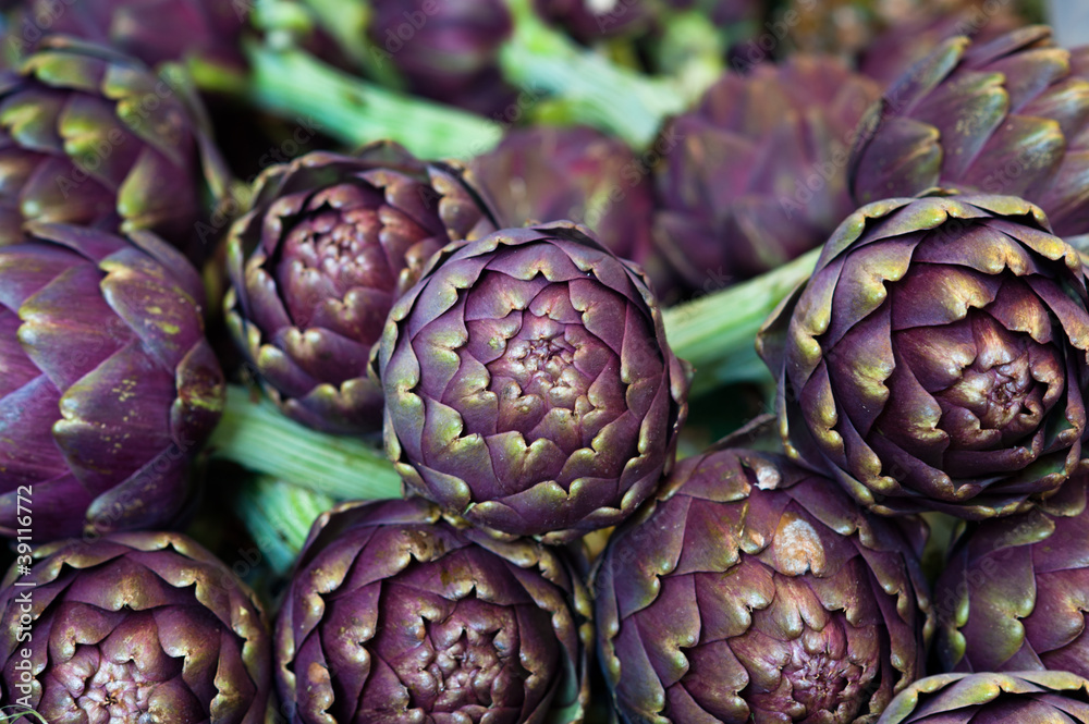 Fototapeta premium Fresh artichokes