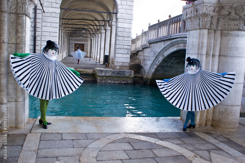 Naklejka premium Mask, carnival of Venice