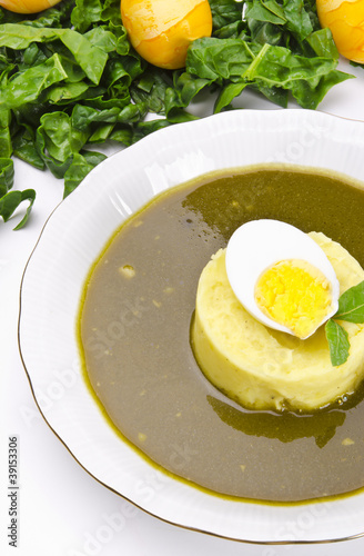 Polonische Sauerampfersuppe photo