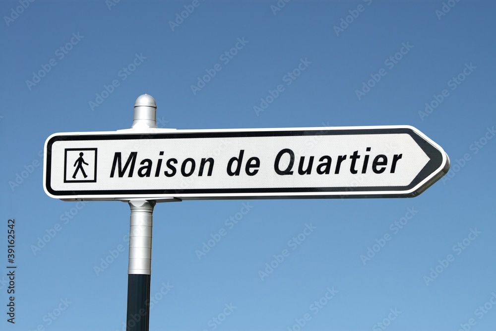 Lieu de rencontre des habitants d'un même quartier Lieu de rencontre des habitants d'un même quartier