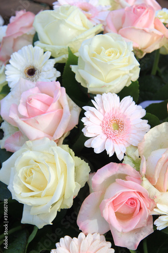 white and pink flower arrangement