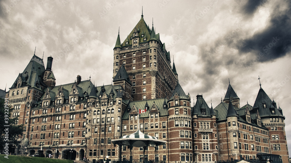 Fototapeta premium Architektura i kolory miasta Quebec