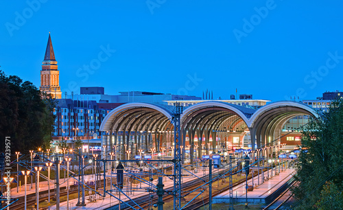 Kieler Bahnhof  am Abend