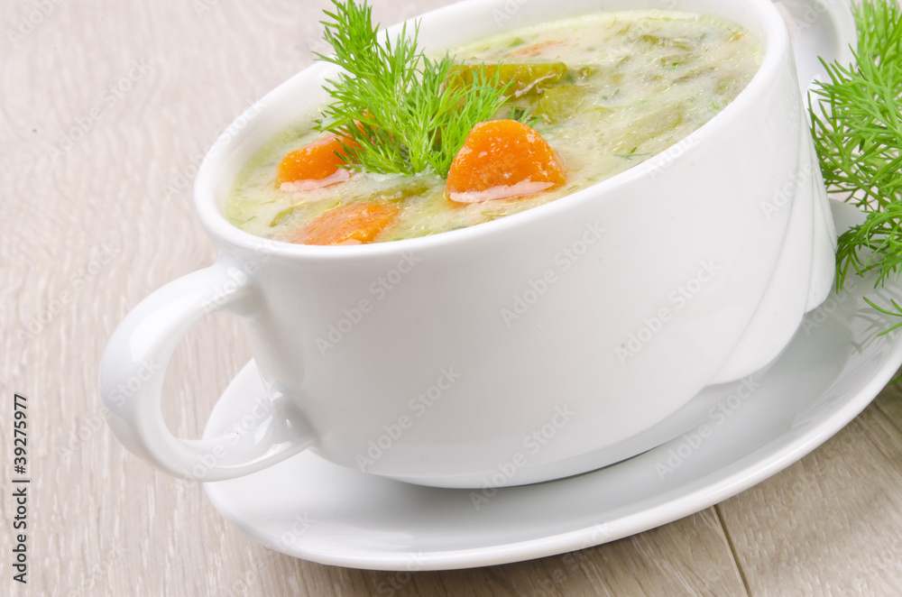 Polnische Gurkensuppe Polnische Gurkensuppe