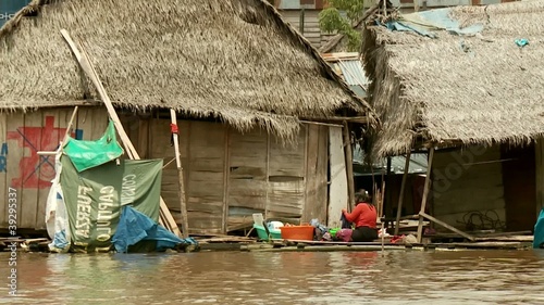 Armenviertel, Südamerika am Amazonas photo