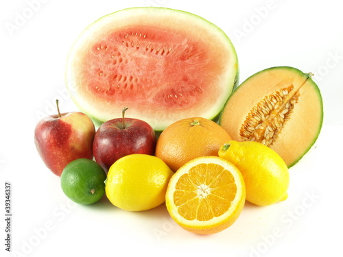 Cuadro en lienzo Tropical fruits on isolated background