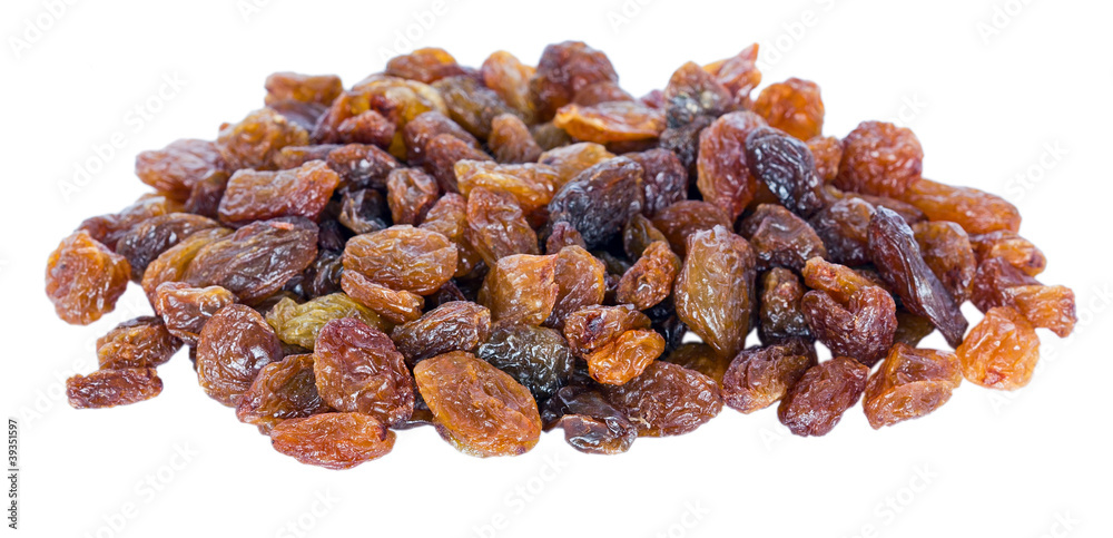 Obraz premium A pile of sultana raisins isolated