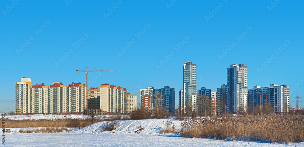 Fototapeta premium construction of apartment complex