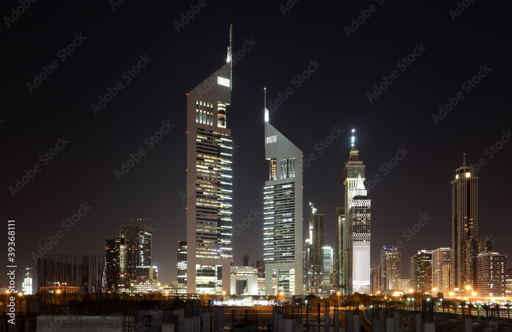Naklejka premium Dubai Dowtown at ngiht, United Arab Emirates
