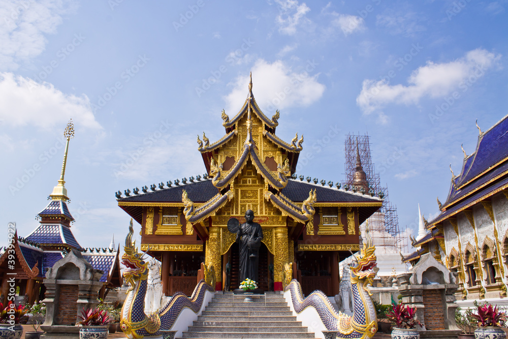 Khuba Htuang statue in Wat Banden,Chiangmai Thailand Khuba Htuang statue in Wat Banden,Chiangmai Thailand