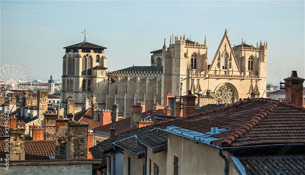 Fototapeta premium Cathédrale Saint-Jean à Lyon, France