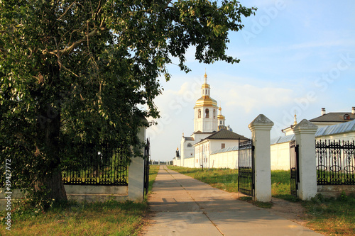 Foto Abalaksky Piously-Znamensky man's monastery. Village Abalak