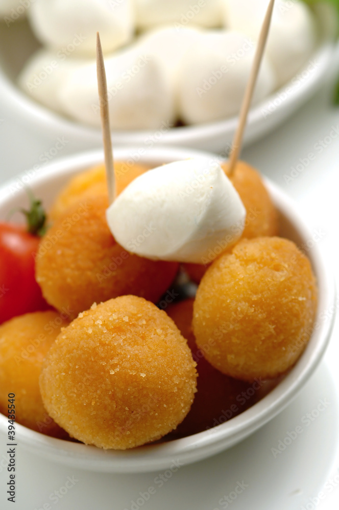 Mozzarelline fritte Mozzarelline fritte