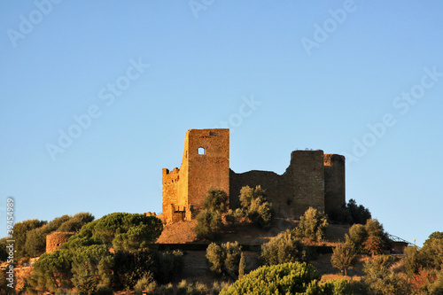 Tapety artystyczne Scarlino, Grosseto, la rocca