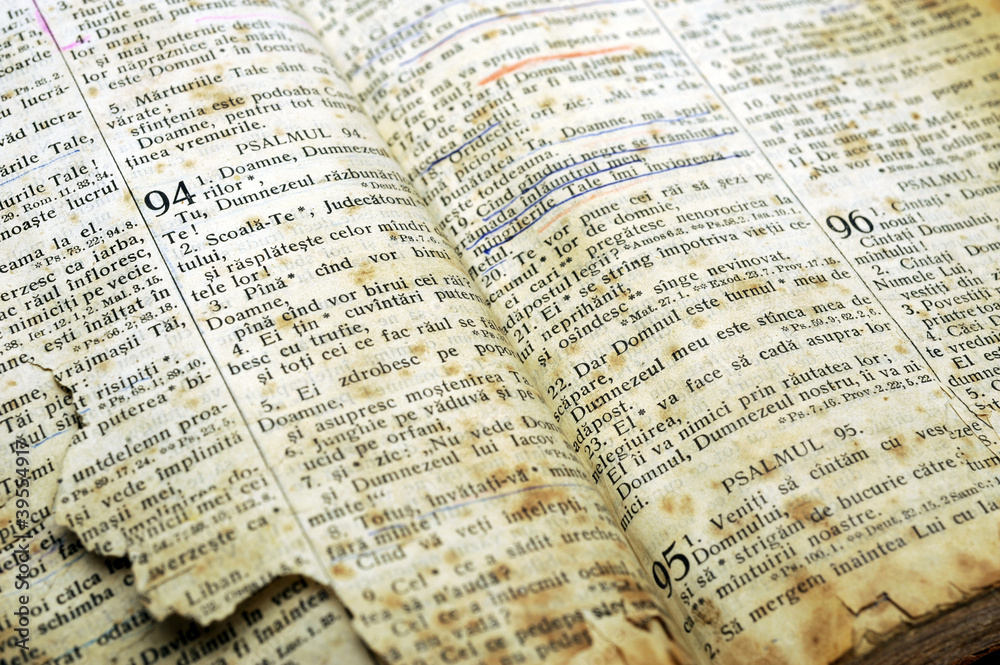 Fototapeta premium Very old open bible