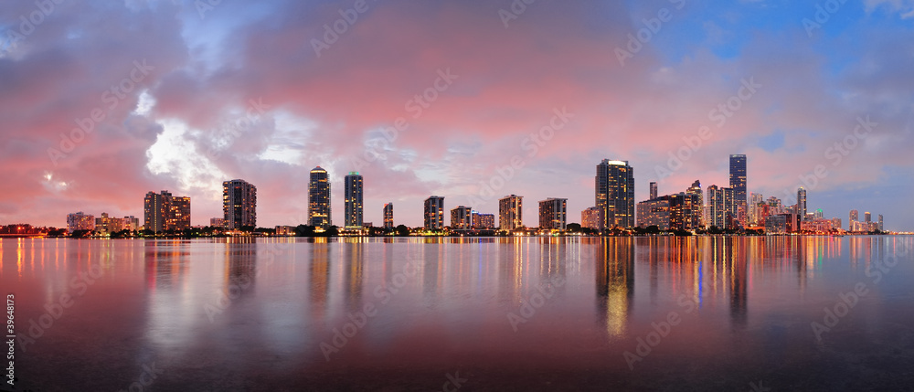 Fototapeta premium Miami night scene
